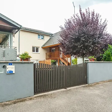 Swanky In With Balcony